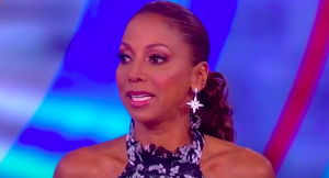 Holly Robinson Peete