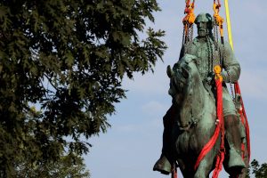 Statue of Robert E. Lee Pulled Down